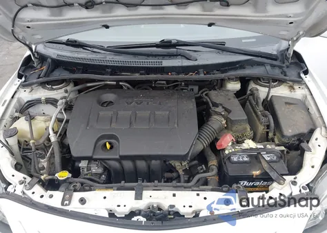 2011 Toyota Corolla S z USA, uszkodzony, nr VIN 2T1BU4EE7BC695661